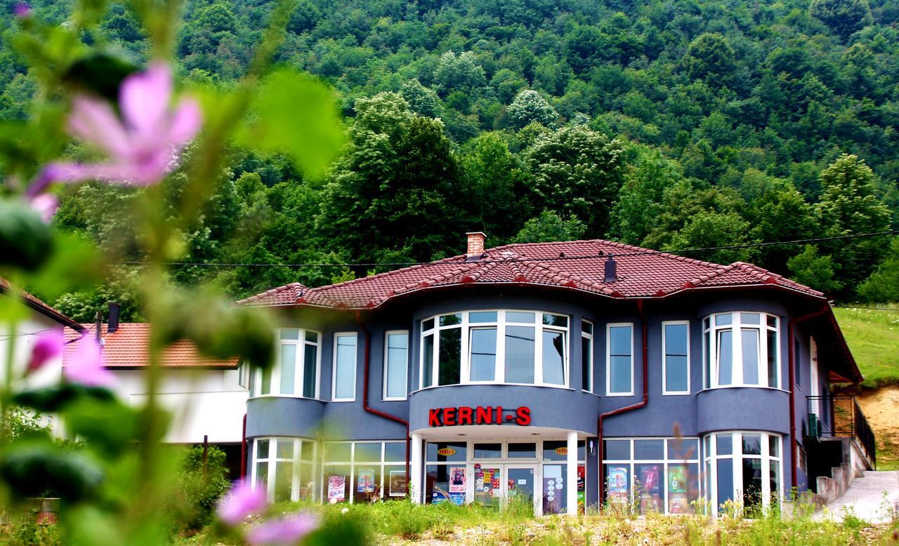 Apartments Window Бихач Экстерьер фото
